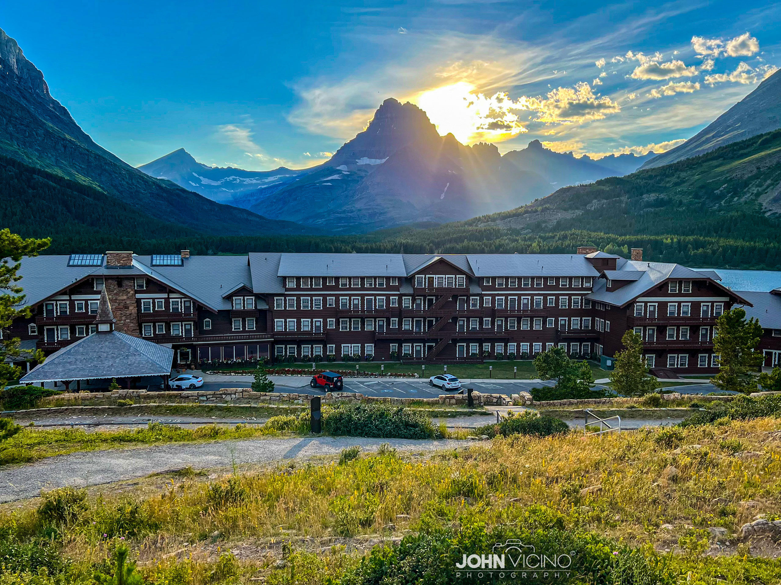 Landscape Photography  |  Glacier National Park  |  Many Glacier Hotel