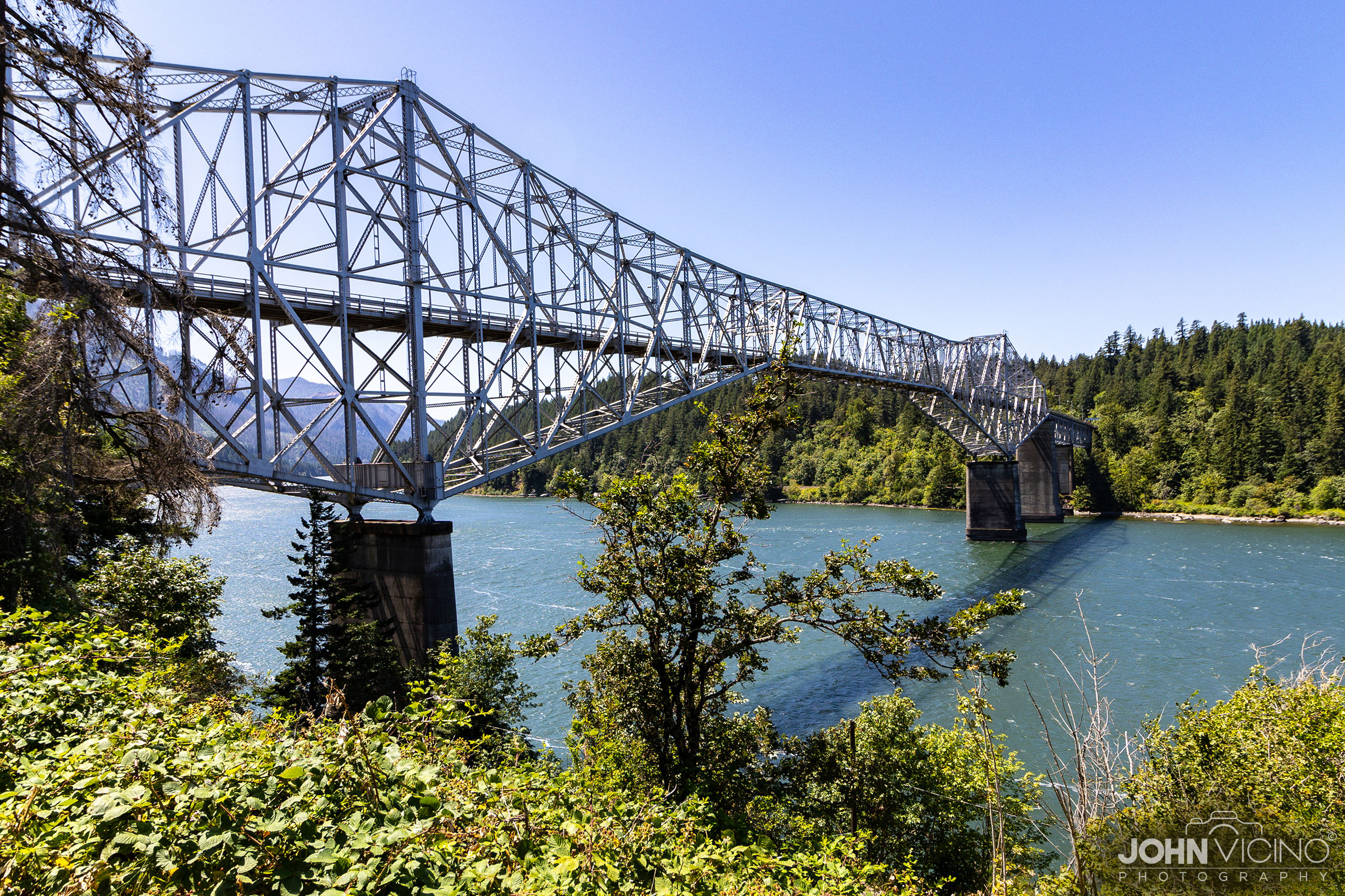 Bridge Photography  |  Bridge Photos  |  Bridge of the Gods | Oregon Bridges